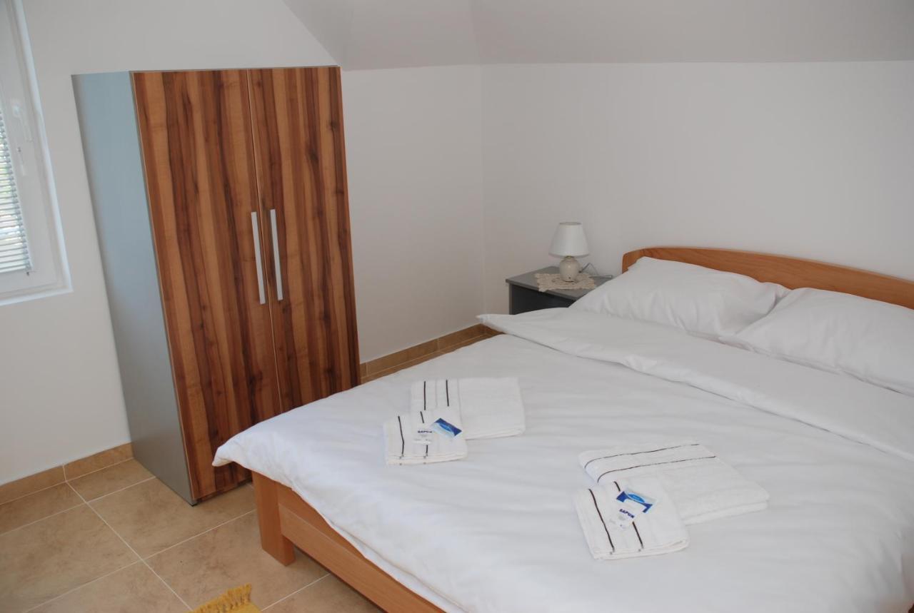 Vila Simic Srebrno Jezero Ostrovo Exterior foto